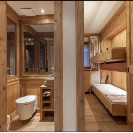 In In The Heart Of Sankt Moritz-dorf *